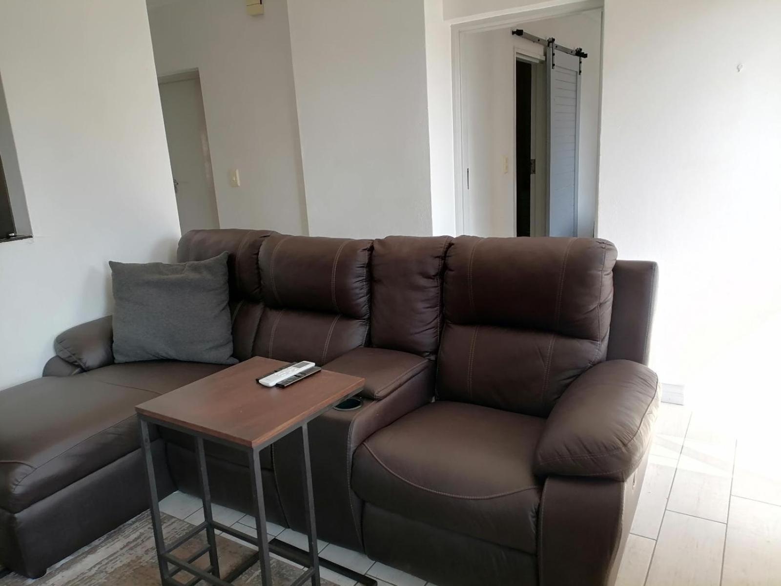 Emabheleni Executive Suites Westpoint Johannesburgo Habitación foto